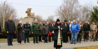 в хлевном состоялся митинг в честь дня героев отечества - Хлевенский район